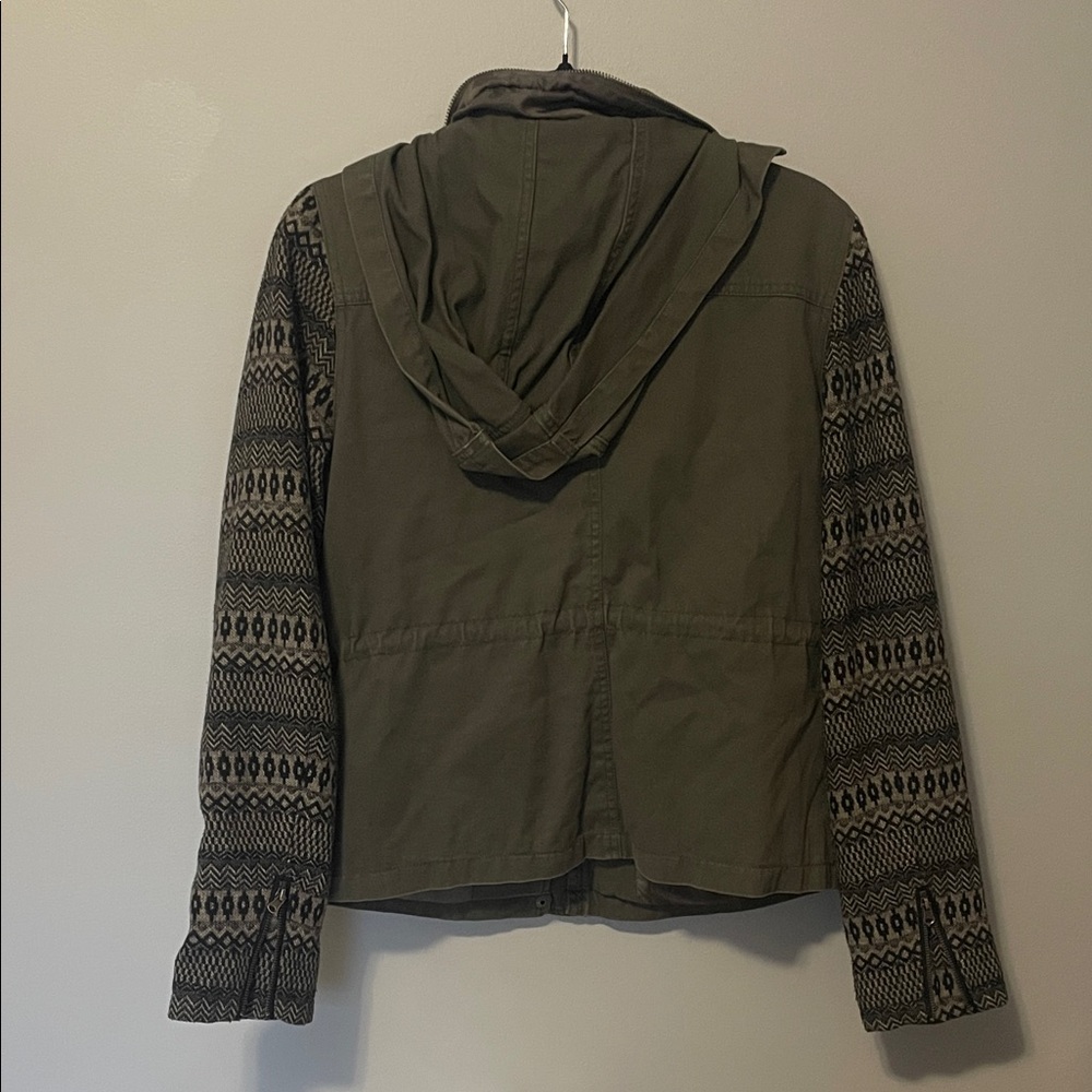 CoffeeShop Olive Utility Jacket with Patterned Sleeves - Picture 2 of 6
